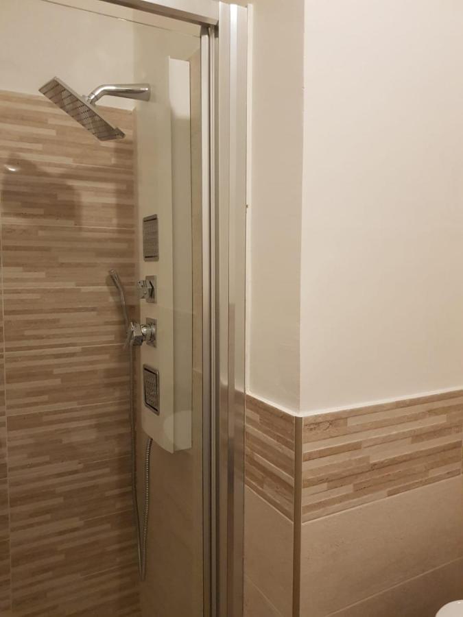 Casa Di Giu Bed & Breakfast Porto Torres Exterior photo