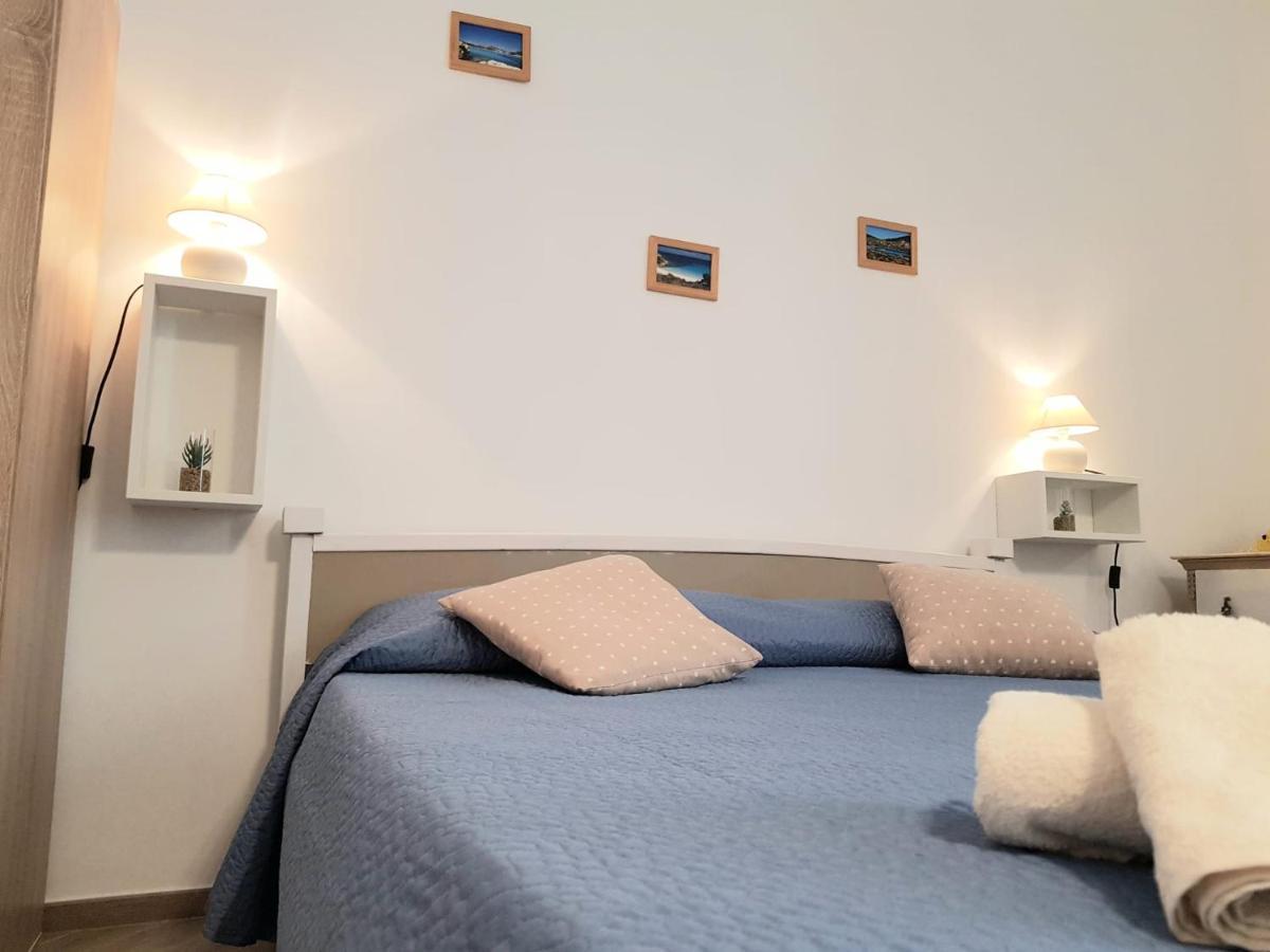Casa Di Giu Bed & Breakfast Porto Torres Exterior photo