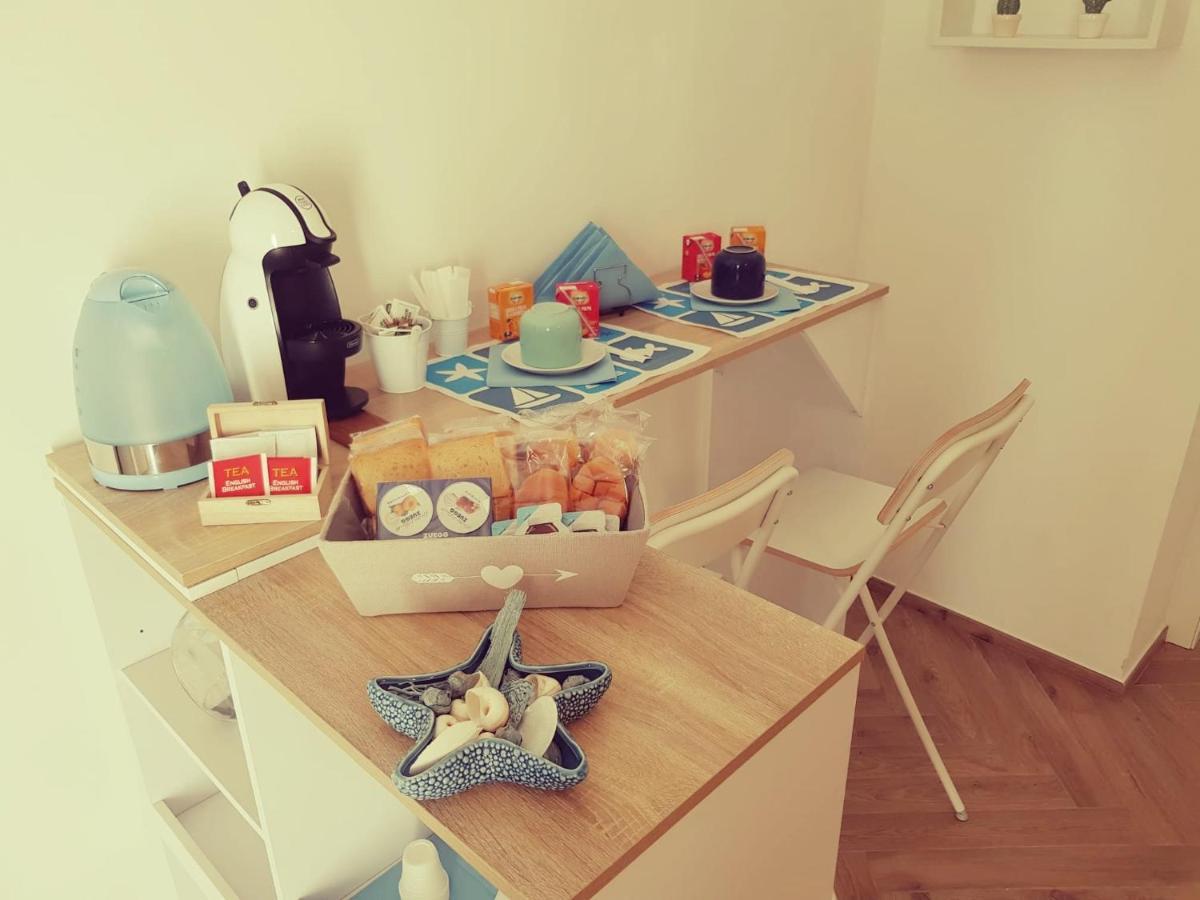 Casa Di Giu Bed & Breakfast Porto Torres Exterior photo